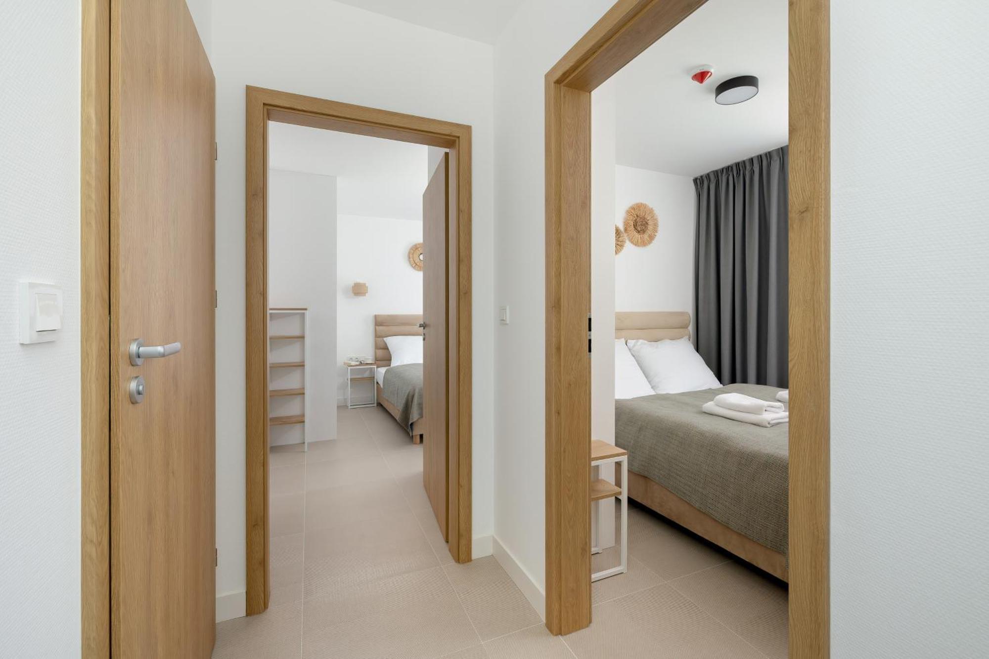 Aparthotel Aquamarina Dabki Marina Invest Esterno foto