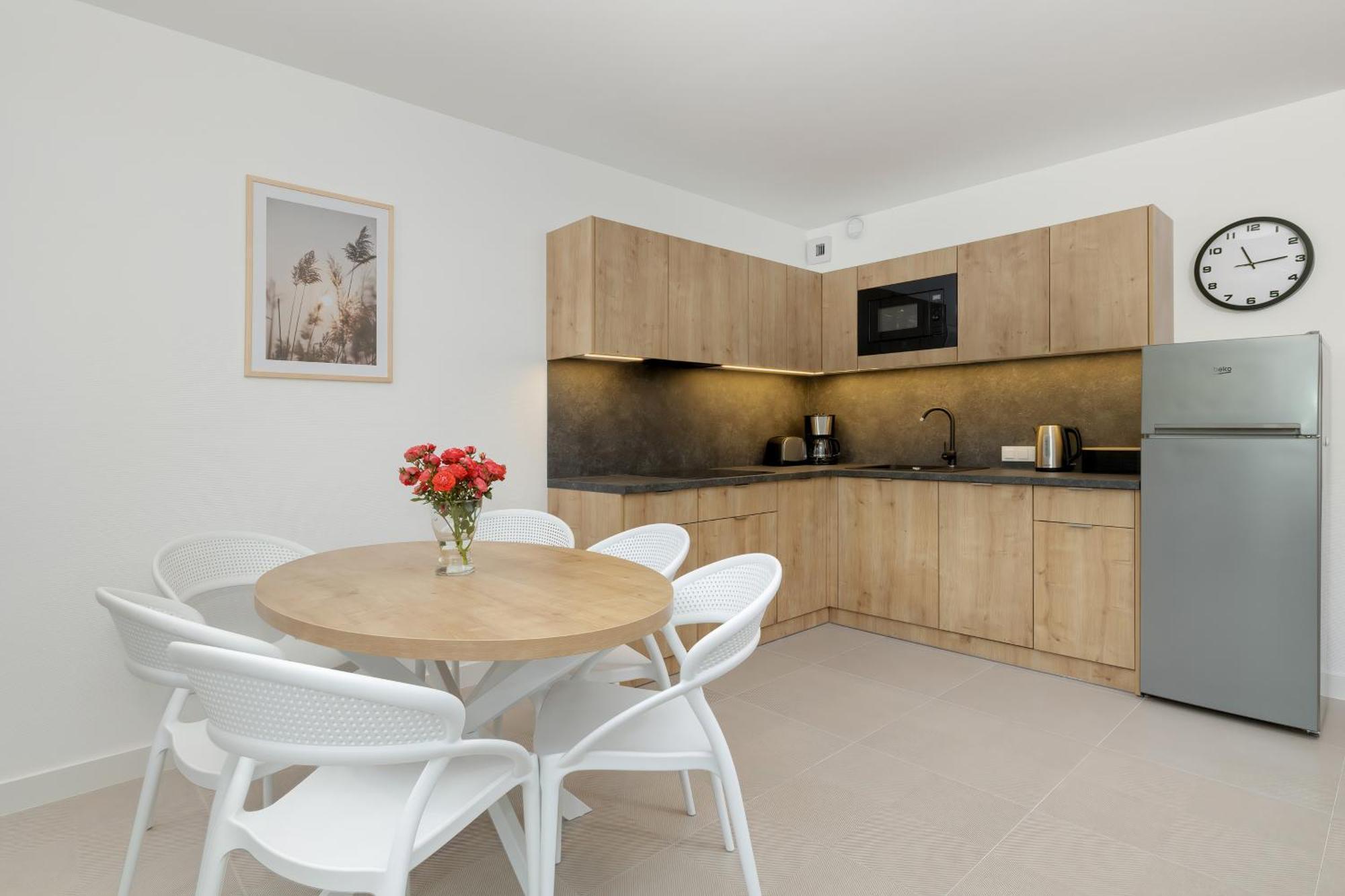 Aparthotel Aquamarina Dabki Marina Invest Esterno foto