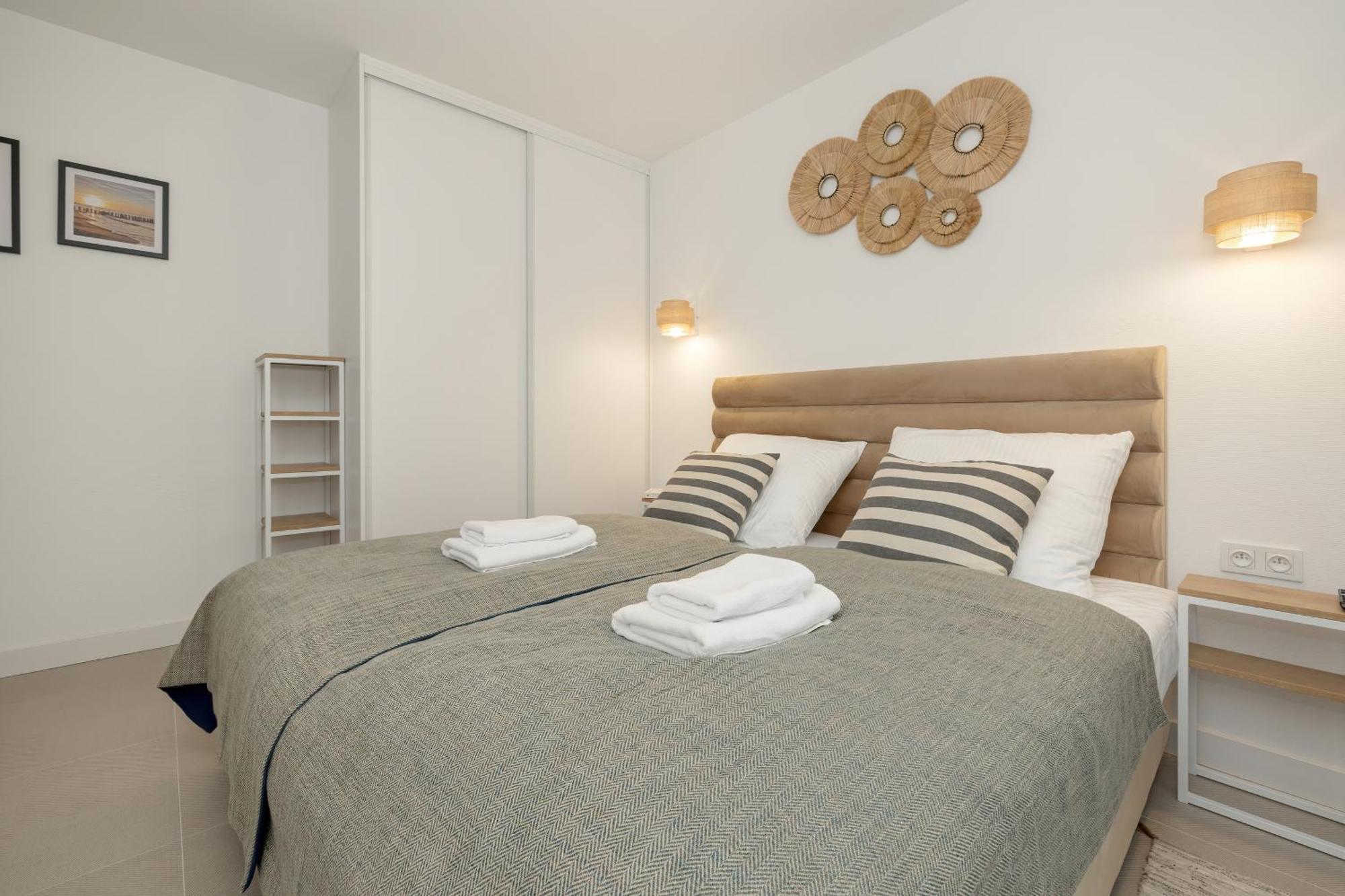 Aparthotel Aquamarina Dabki Marina Invest Esterno foto