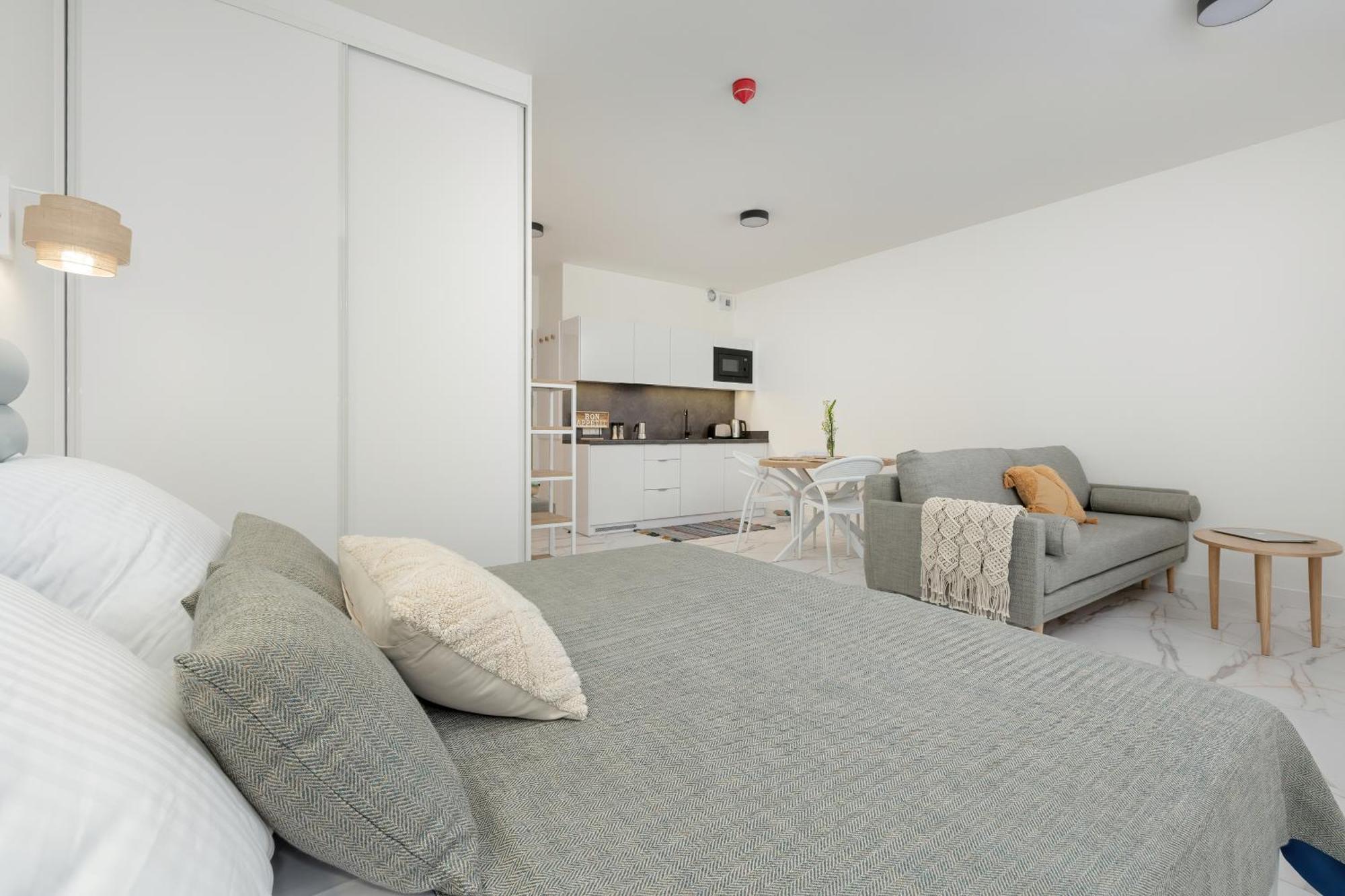 Aparthotel Aquamarina Dabki Marina Invest Esterno foto